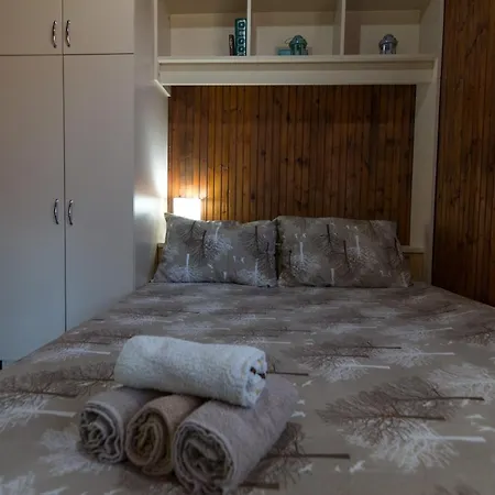 Holiday home Bogu Iza Nogu 1